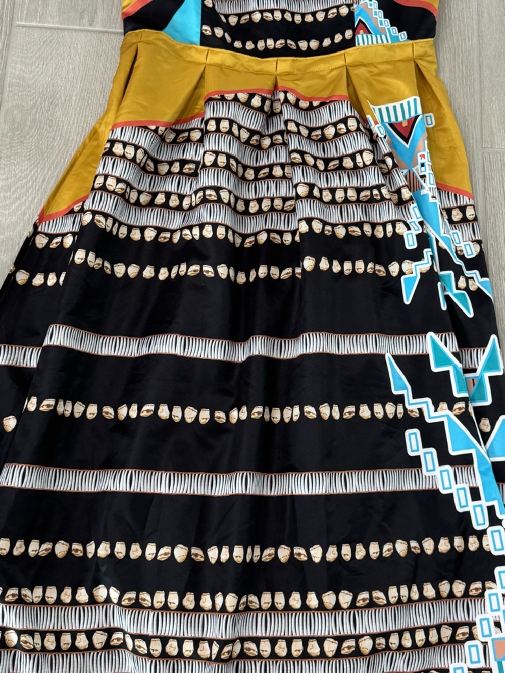 K LOOKINGHORSE Native American Indigenous Owned Authentic Designer Dress Large - Picture 6 of 9